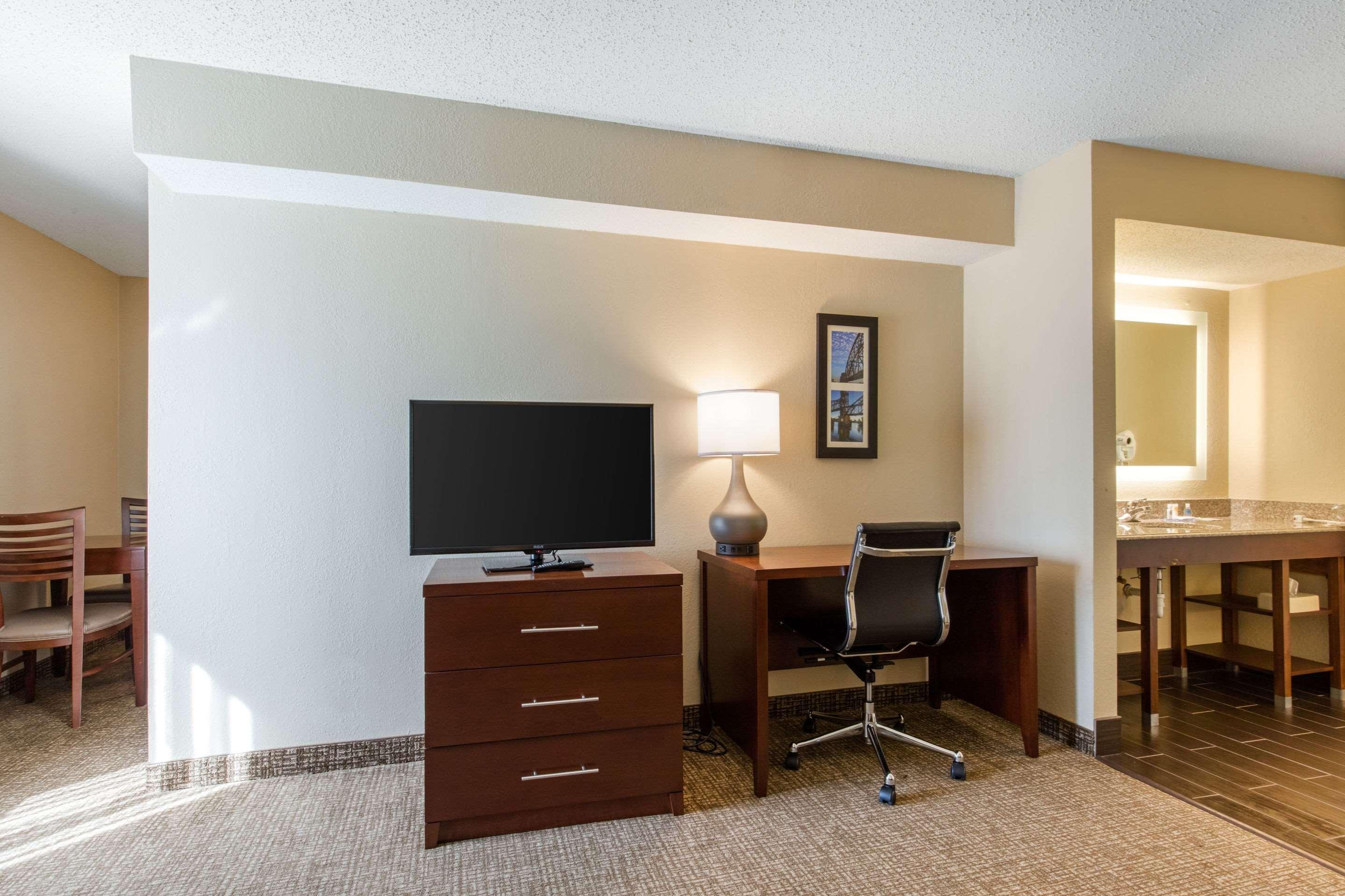 Comfort Inn & Suites Airport Little Rock Esterno foto