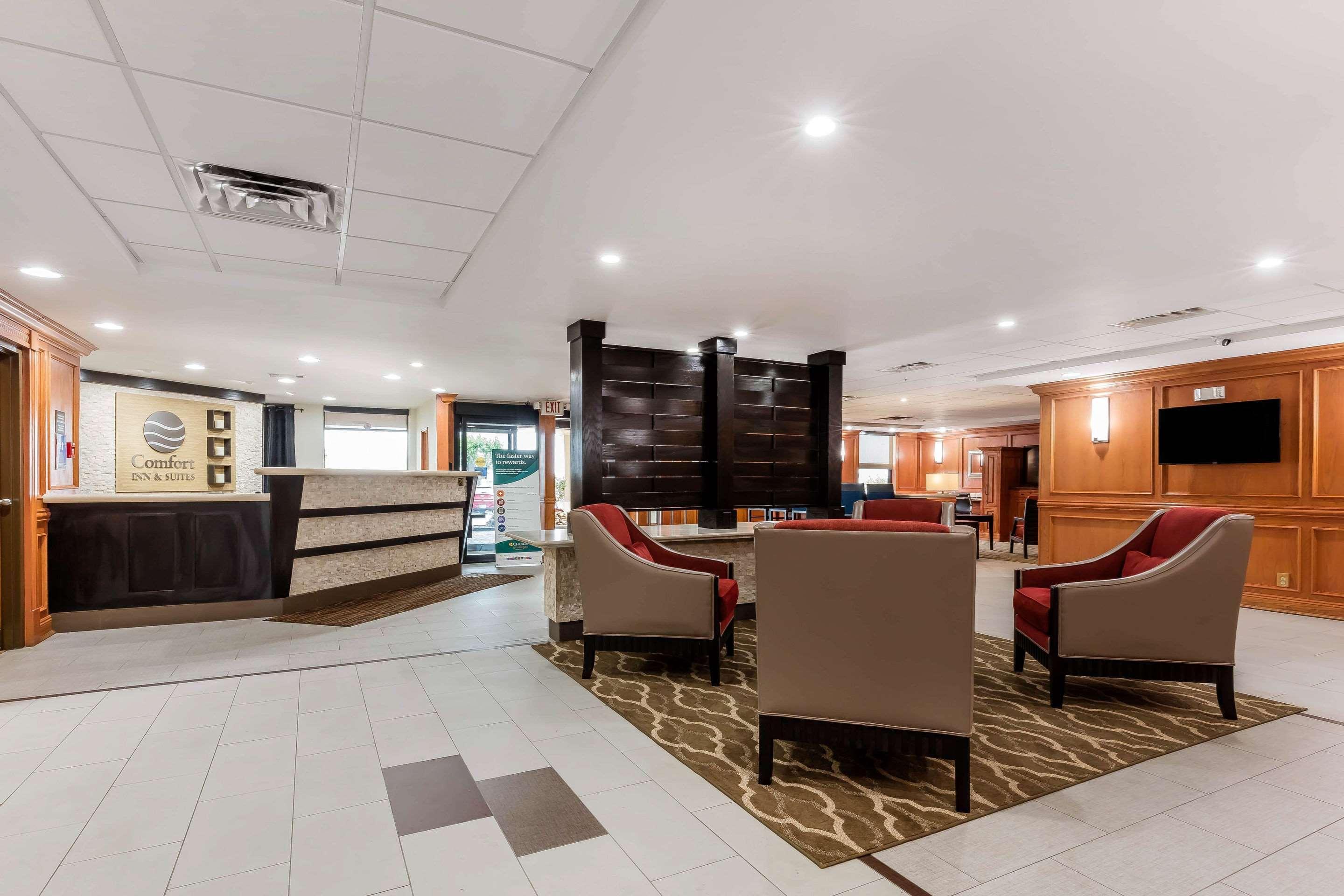 Comfort Inn & Suites Airport Little Rock Esterno foto