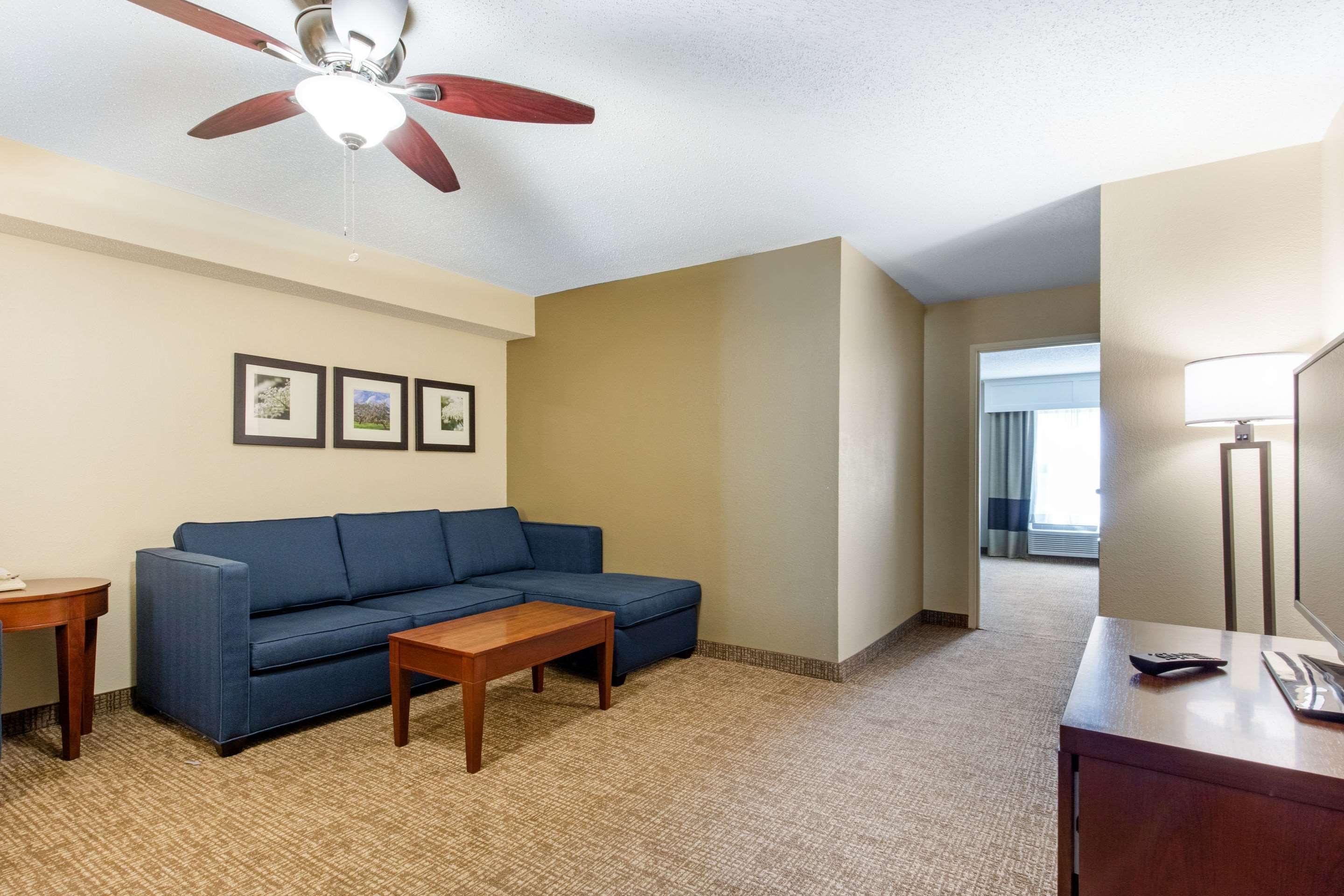 Comfort Inn & Suites Airport Little Rock Esterno foto